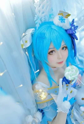 『VOCALOID』初音 コスプレ[CN: Fruit Pot_LEH](写真12枚)