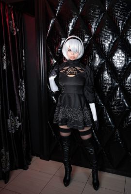 (おみみ) 2B コスプレ (ニーアオートマタ)