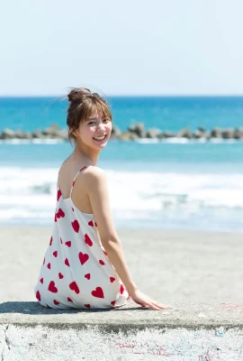 【川津明日香】顔立ちも自然で綺麗で十分可愛い（写真53枚）