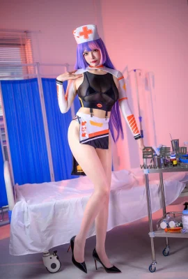 QiuとCorgiの「Sexy Nurse 2」は大きな胸を誇示し、素晴らしい香りがします（写真31枚）