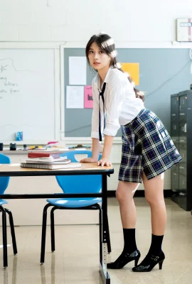 【牧野真莉愛】学生感が誘惑でいっぱい…展開が凄すぎる（写真35枚）