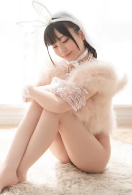 七沢みあ – Count sheep Nap (76 Photos)