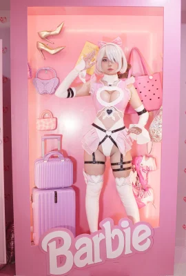 コスプレ ZinieQ 2B バービー