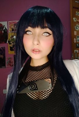 Waifu.Zee – Hinata