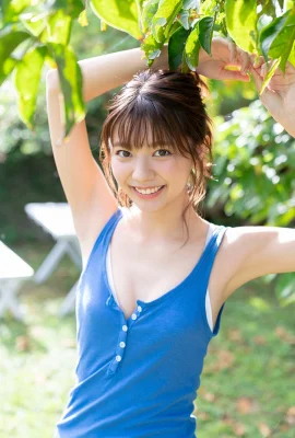 【川津明日香】曲線美と大きな瞳が特徴の上品な美人（写真41枚）