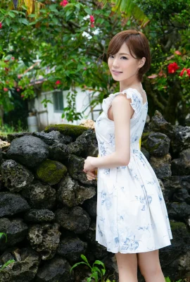 常夏の美少女 鈴村あいり (22 Photos)