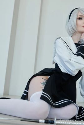 Zirael Rem  –  2B女子学生