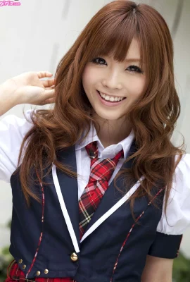 加藤リナ 01 (12 Photos)