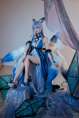 12月の鉄の粉末福祉ブルーシヌードレス（12枚の写真）
