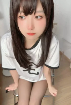 Coser Beauty Pudding dafa perohub-decemberサブスクリプションテーマプライベートセクシー6セット6セットの衣類シリーズはbut部と脚を見せて魅力的な写真2