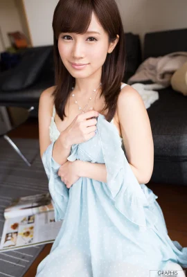 （コジマなみ）セクシーで丸くて美しい胸はあなたを赤面して鼓動させ、あなたの体はとても辛い（36枚の写真）