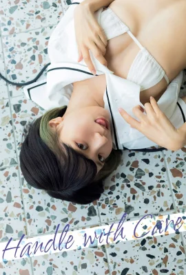 (かれしちゃん) 極致媚惑勾引不手軟 越看越吸引 (14 Photos)