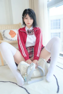 Xiao Feng「かわいい女の子のユニフォーム」（100枚の写真）